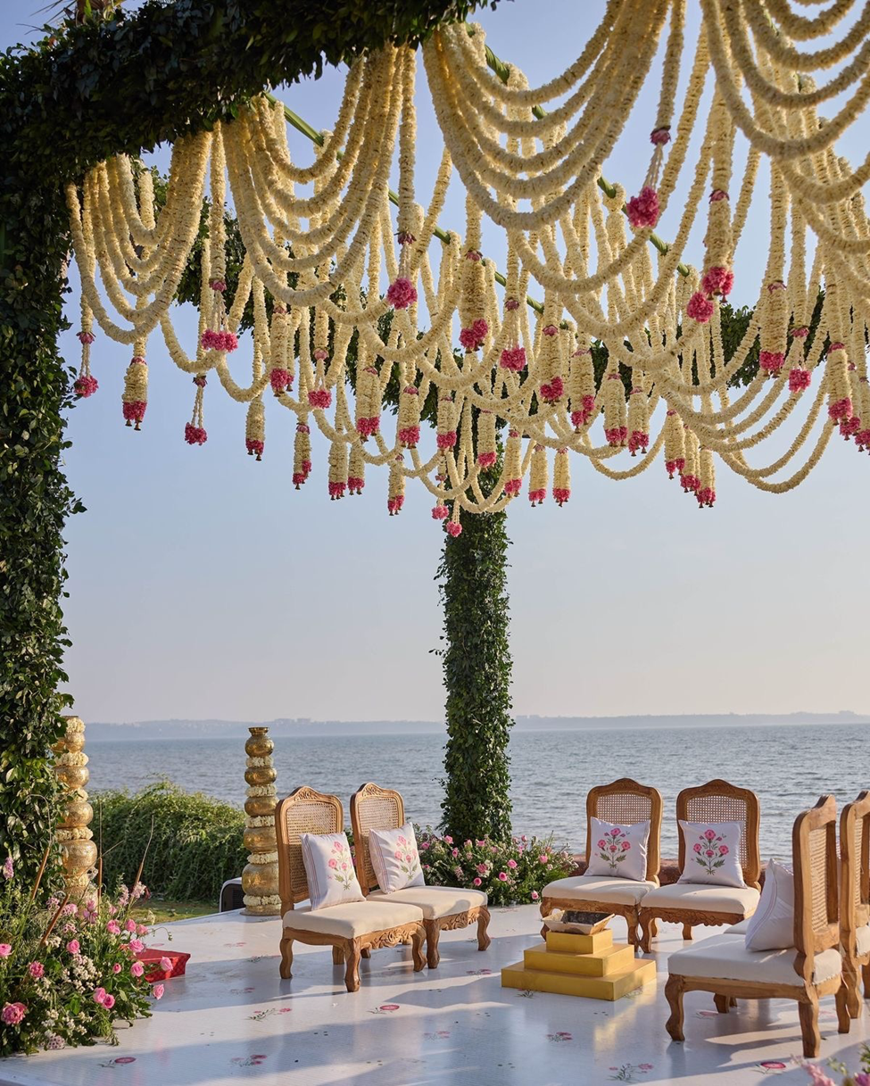 Luxury wedding setup by I Weds
